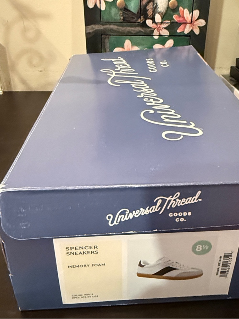 Universal Thread Black Spencer Sneakers